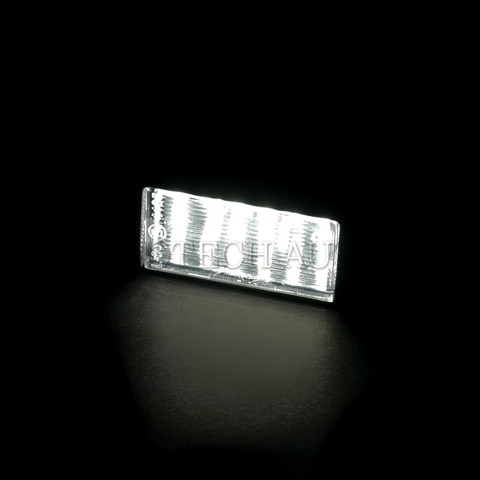 ベンツ 18連 LED ナンバー灯