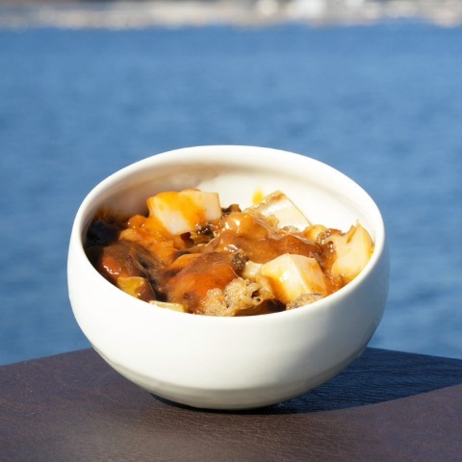 鮑とうにの特撰塩辛（100g×2個）化粧箱入り
