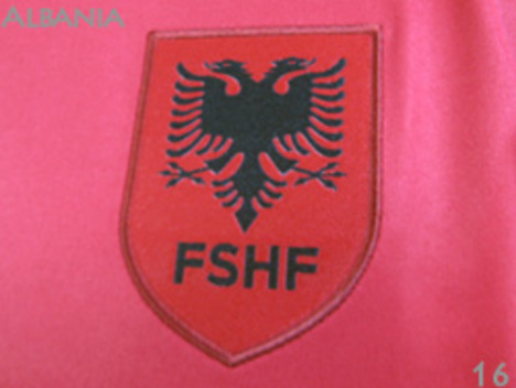 アルバニア代表　エンブレム