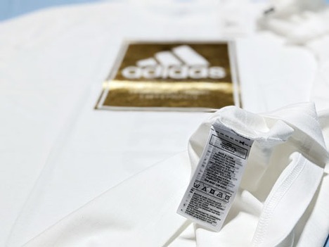 リーズユナイテッド x adidas　ボックスロゴ（金）Tシャツ　【メール便送料無料】