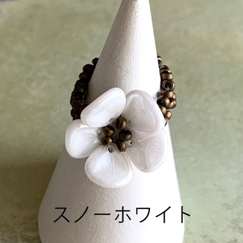 ビーズアクセサリーキット チェコフラワーリング