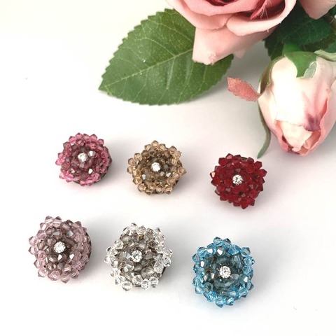 薔薇のミニブローチ　ビーズアクセサリーキット