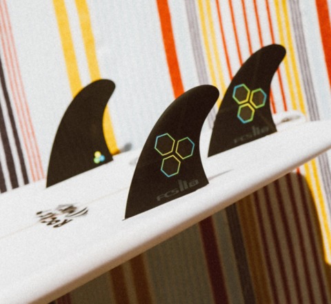 FCS2  CI UPRIGHT TRI FINS