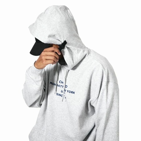 【CHARI＆CO】LOCATION LOGO VENTILATED HOODIE SWEATS