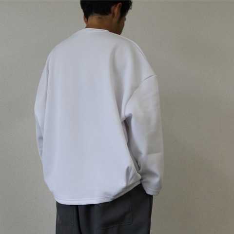 【LiSS】BACK tuch design cut＆sewn