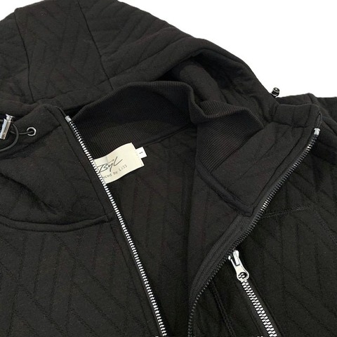 【BYL by LiSS】QUILTING ZIP HOODIE