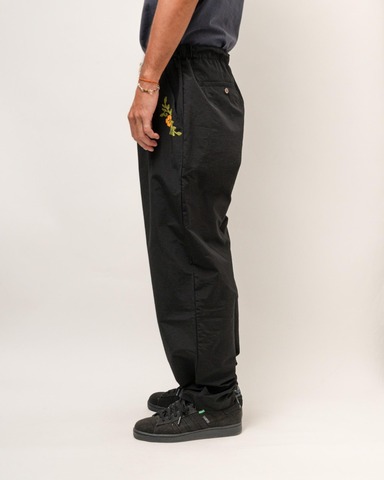 【HAVE A GRATEFUL DAY】AMPLE EASY PANTS