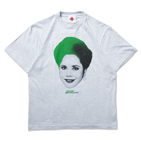 【PUNK DRUNKERSxデヴィ・スカルノ】カラフルヘアー夫人TEE