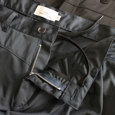 【LiSS】MESH TUCK CROPPED PANTS