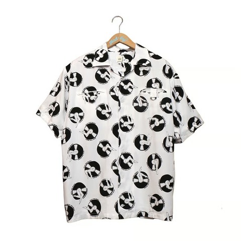 【O.K.】INTO THE MUSIC S/S SHIRTS