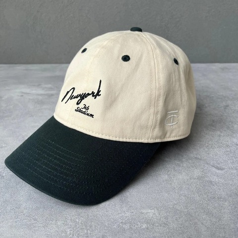 【TCB】Cursive Logo Cap