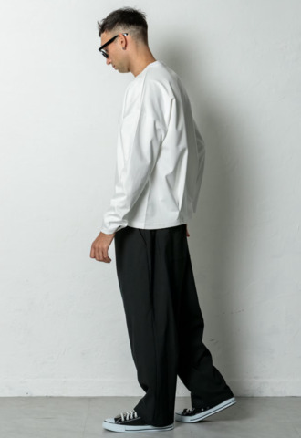 【LiSS】BACK TUCK DESIGN CUTSEW
