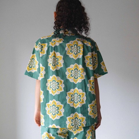 【HAVE A GRATEFUL DAY】SHORT SLEEVE SHIRT