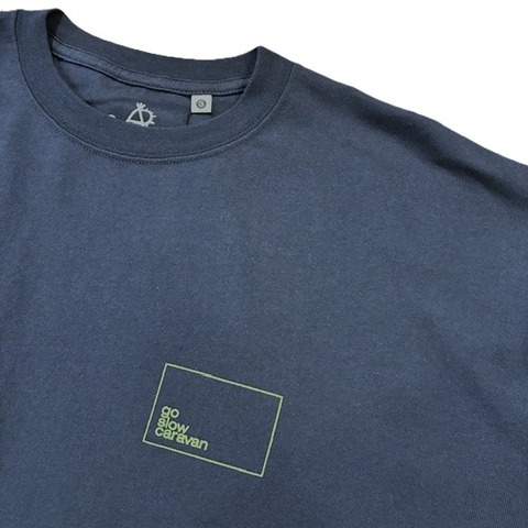 【go slow caravan】USA/C スクエアLOGOバックプリントゆったりTEE
