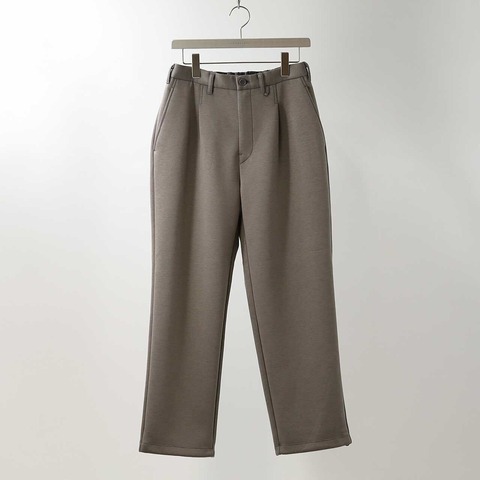 【CURLY＆Co.】AIR DOUBLE-KNIT STRAIGHT PANTS