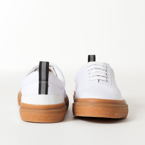 【SLACK FOOTWEAR】ORDINA (WHITE/GUM)