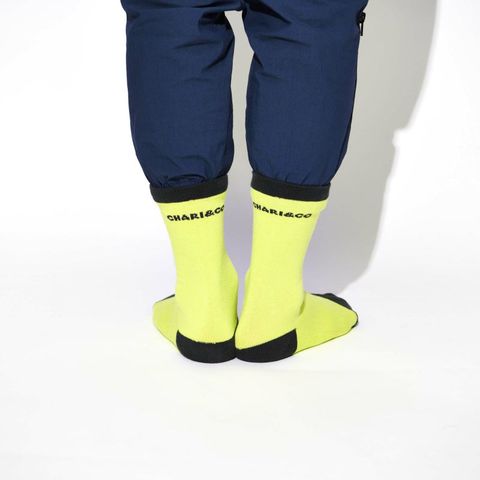 【CHARI＆CO】BOLD LOGO CREW-MID SOCKS