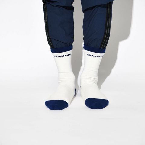 【CHARI＆CO】BOLD LOGO CREW-MID SOCKS