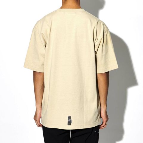 【CHARI＆CO】SLIPPING BANANA TEE