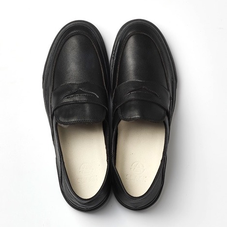 【SLACK FOOTWEAR】LOWDY (BLACK/BLACK)