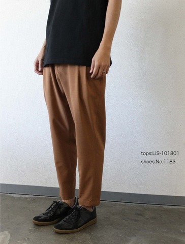 【LiSS】TAPERED CROPPED PANTS