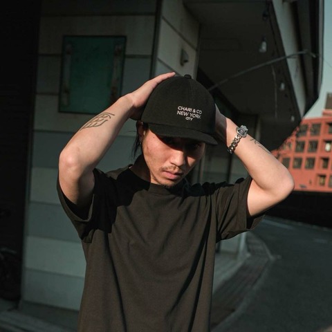 【CHARI＆CO】KANOKO GOTHAM LOGO SHORT BRIM 6 PANEL CAP