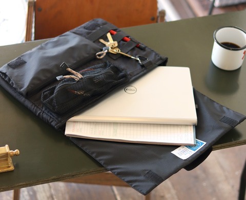 【POST GENERAL】PARACHUTE NYLON LAPTOP ORGANIZER