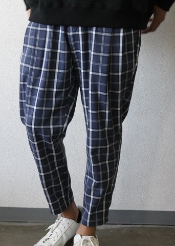 【LiSS】STRETCH TAPERED CROPPED PANTS