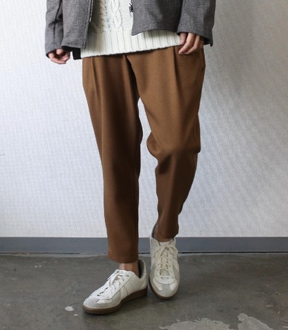 【LiSS】STRETCH TAPERED CROPPED PANTS