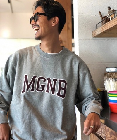 【MAGIC NUMBER】MGNB COLLEGE CREW SWEAT