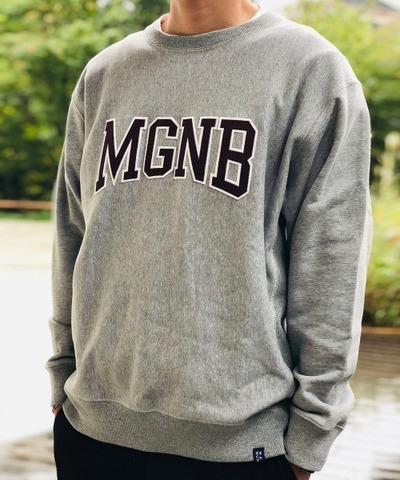 【MAGIC NUMBER】MGNB COLLEGE CREW SWEAT