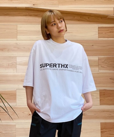 【SUPERTHANKS】ロゴビッグシルエットTシャツ