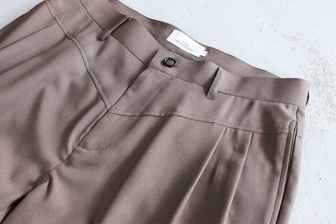 【LiSS】 STRETCH TWILL TAPERED CROPPED PANTS