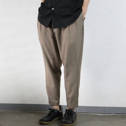 【LiSS】 STRETCH TWILL TAPERED CROPPED PANTS