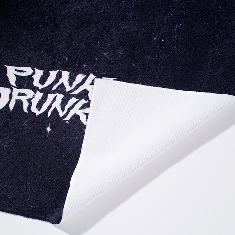 【PUNK DRUNKERSxデヴィ・スカルノ】夫人になれるハイブリットタオル