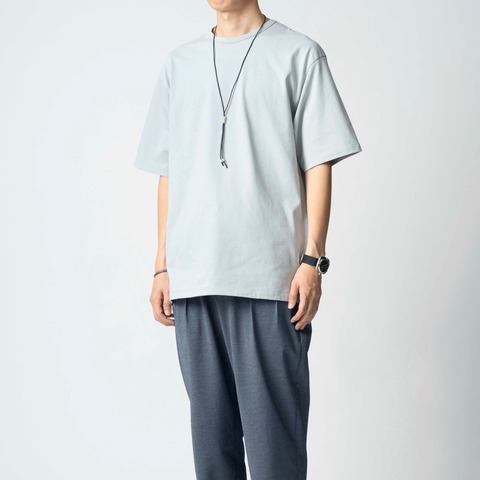 【CURLY＆Co.】BACK ROUND S/S TEE