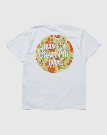 【HAVE A GRATEFUL DAY】T-SHIRT -ON THE BEACH