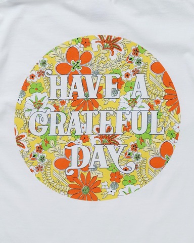 【HAVE A GRATEFUL DAY】T-SHIRT -ON THE BEACH