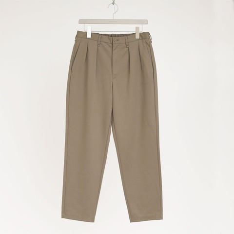 【CURLY＆Co.】PEACH GABARDINE TROUSERS