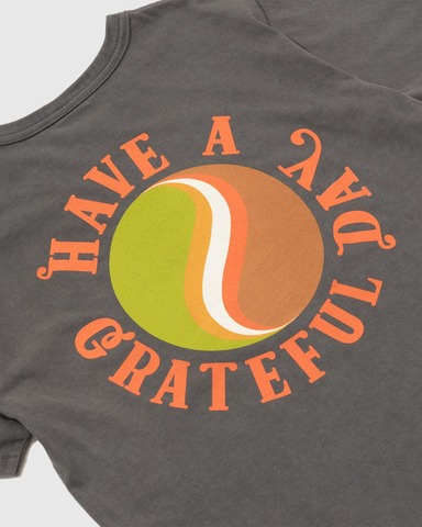 【HAVE A GRATEFUL DAY】T-SHIRT -GD YINYANG