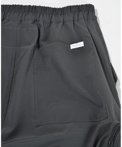 【SUPERTHANKS】BREATHABLE MESH SHORT PANTS