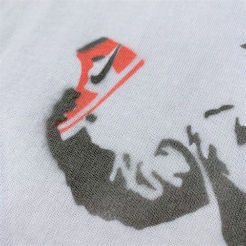 【SALE30％OFF★O.K.】AJ1 feat. Banksy S/S TEE(THROW)