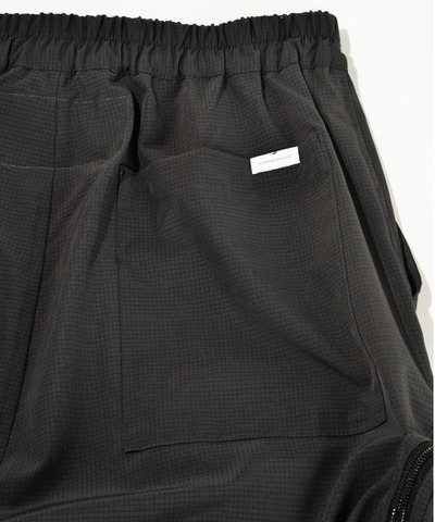 【SUPERTHANKS】BREATHABLE MESH JOG PANTS