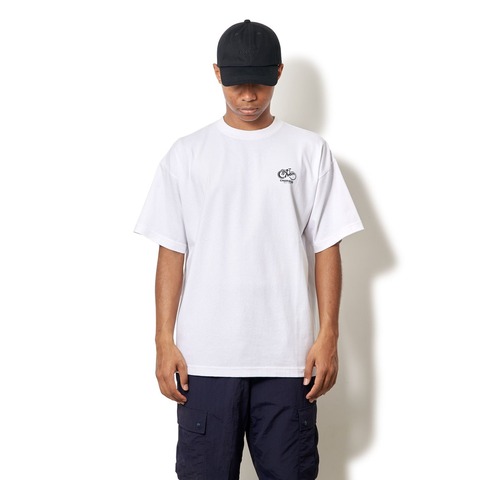 【CHARI＆CO】CORE CHEST OG SCRIPT LOGO TEE