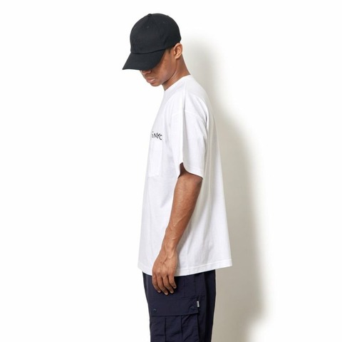 【CHARI＆CO】DANCING LOGO PKT TEE