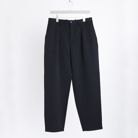 【CURLY＆Co.】HEAT PERFORMA® TAPERED TROUSERS