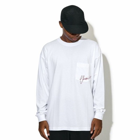 【CHARI＆CO】EMBROIDERY SCRIPT ON PKT L/S TEE