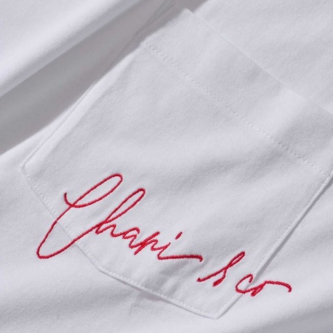 【CHARI＆CO】EMBROIDERY SCRIPT ON PKT L/S TEE