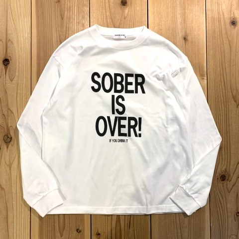 【SOBER IS OVER!】POSTER LOGO BASIC L/S TEE