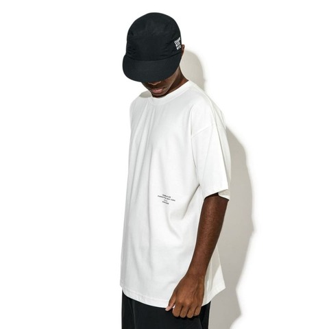 【CHARI＆CO】LOCATION LOGO WHITEOUT COOLER TEE